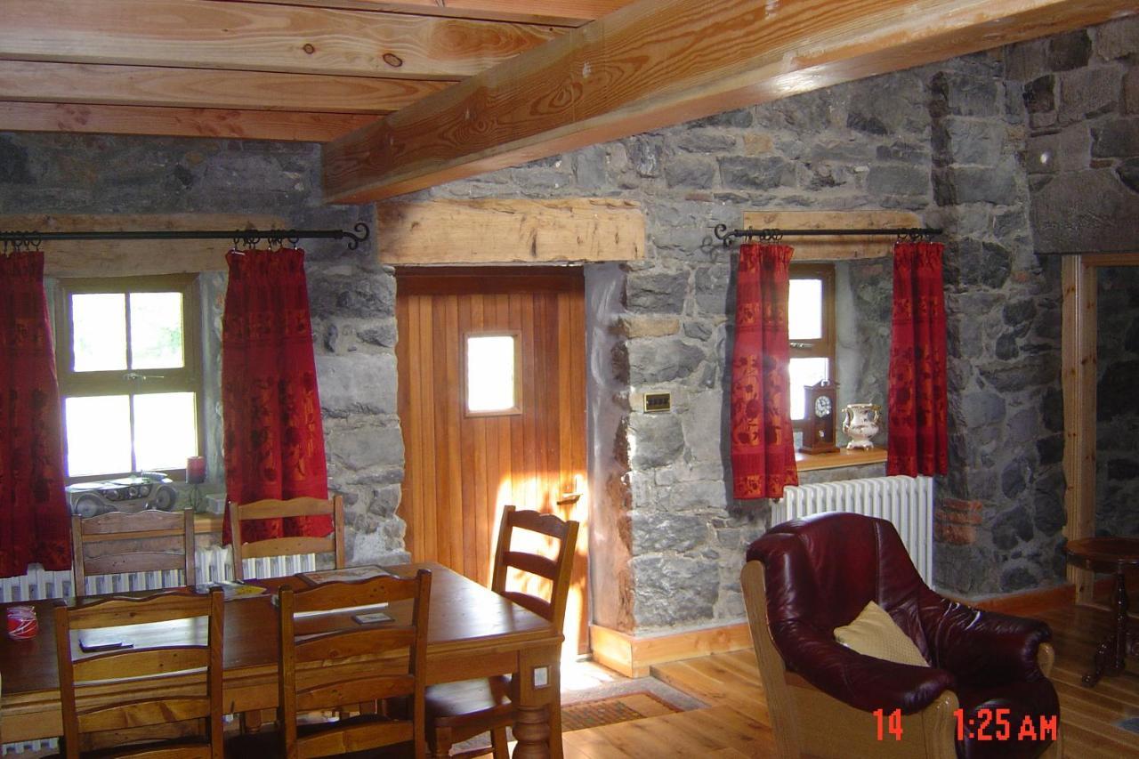 Traditional Stone 300 Years+ Holiday home *